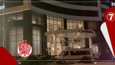 Photo of تعزيزات أمنية مشددة أمام فندق إقامة الجموع العامة لنادي الوداد الرياضي