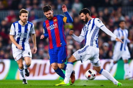 برشلونة يفوز على سوسيداد في مباراة مثيرة