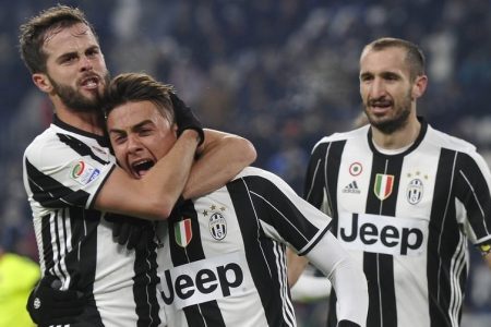 السيدة العجوز تمر إلى دور النصف من كأس إيطاليا