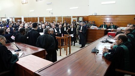البيضاء.. إدانة متهمين بتزوير محررات بنكية