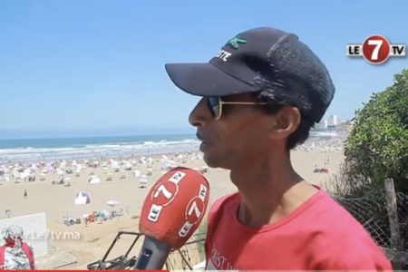 تصريحات مؤثرة…زوار شاطئ “عين ذياب” متذمرون من إرتفاع أثمنة “الباراسولات” ويكشفون السبب وراء ذلك