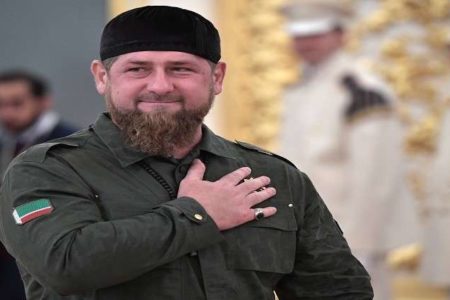 رئيس الشيشان يدخل المستشفى إثر الإشتباه في إصابته بكورونا.‎