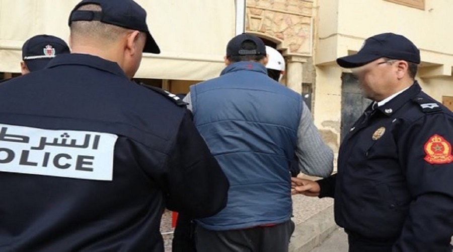 المتاجرة في دبلومات مزورة تقود شخصا للاعتقال