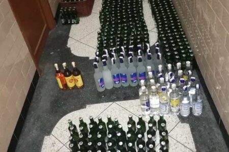 حجز 736 قنينة كحول داخل شقة سكنية بطنجة