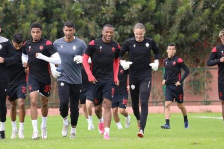 البنزرتي يعيد لاعبًا بارزًا إلى تداريب الوداد‎