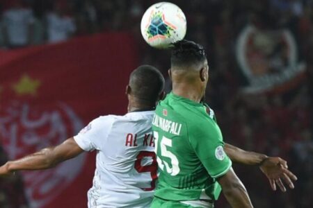 إغلاق دونور يفرض على قطبي البيضاء الاستقبال بهذا الملعب