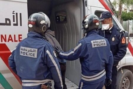 اعتقال شخص اختطف رجلا و حاول اغتصابه