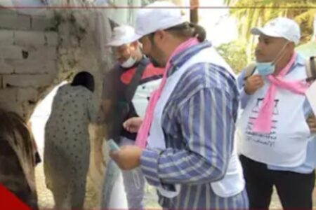 الحملة الإنتخابية لحزب الإستقلال تقودهم إلى منازل شبيهة بالحفر في المدينة القديمة