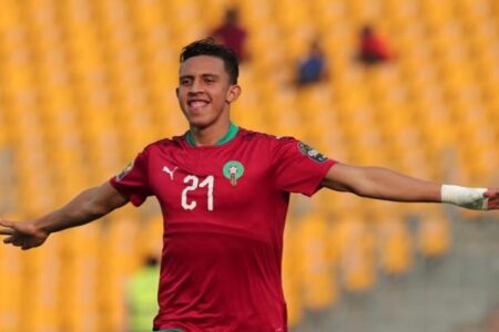 السبب وراء غياب سفيان رحيمي عن لائحة المنتخب الوطني الأول