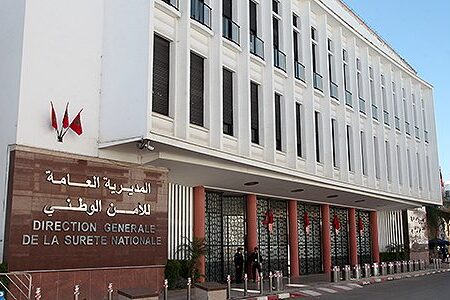 إنزكان.. إحالة ثلاثة أشخاص بينهم شرطيان للاشتباه في تورطهم في قضية تتعلق بالنصب والاحتيال وإفشاء السر المهني
