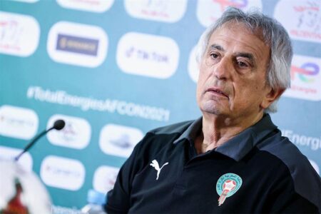 وحيد خاليلوزيتش حاضر في لقاء الرجاء وحوريا كوناكري