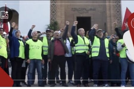 من أمام المحكمة…ضحايا ودادية سكنية بالبيضاء يحتجون بقوة