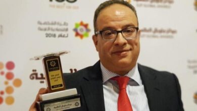 Photo of سكوب.. رجل أعمال يضع “شيك” قدره ثلاثة ملايير لتولي رئاسة الرجاء الرياضي