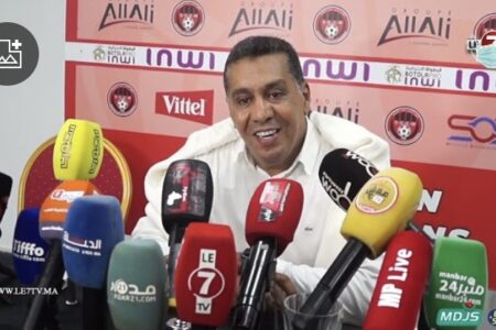 الطاوسي في الندوة الصحفية : ” كنتسناو أي عثرة للخصم ولكنا متساوين فالنقاط غيكون عندنا إمتياز “