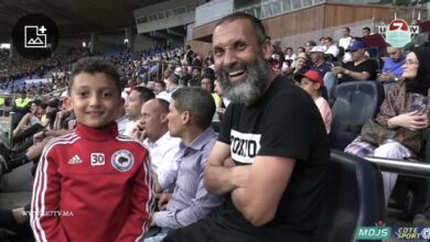 Photo of رغم الأداء المخيب للأسود…الجماهير المغربية تخلق الحدث خلال مباراة المغرب وليبيريا