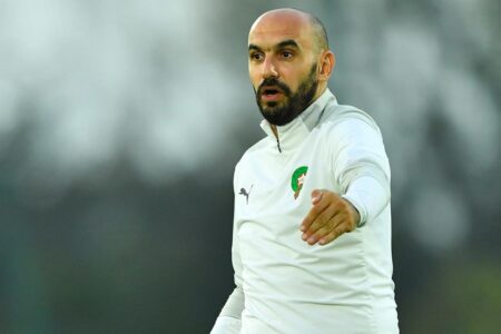 وليد الركراكي: ” مكتابش ، وغادي نعطي الفرصة للاعبين آخرين “.