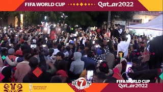 Photo of من قلب الكرة الأرضية بالبيضاء…جنون وشعارات للجماهير المغربية بعد التأهل