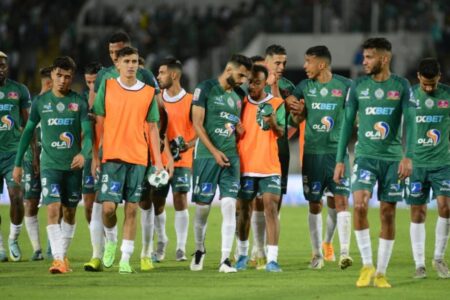 الرجاء الرياضي يتخذ خطوة جديدة في حق لاعبيه الجدد