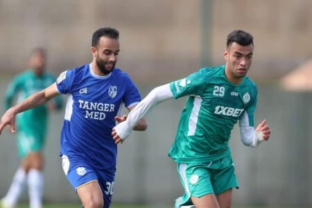 بهدفي الهبطي والحافيظي.. الرجاء الرياضي يتجاوز اتحاد طنجة وديا