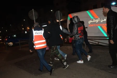 القصر الكبير… الأمن يوقع شخصا لتورطه في سرقة وكالة لتحويل الأموال‎‎