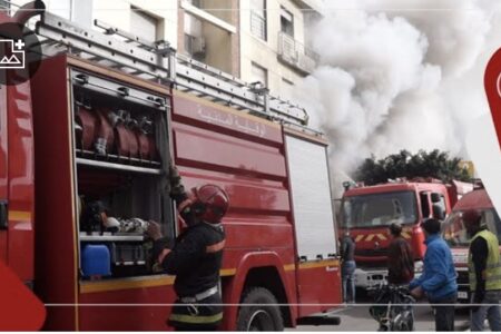 هادشي كيخلع…رغم تدخل الوقاية المدنية مازال الحريق الضخم بلاجيروند متواصل