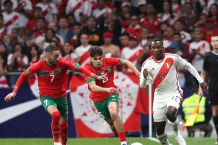 المغرب يتعادل امام المنتخب البيروفي