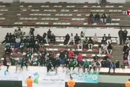 جماهير الرجاء تخلق أجواء استثنائية في مباراة الديربي أمام الوداد الرياضي