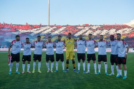 كاف تتغنى بهذا الإنجاز التاريخي للوداد قاريا