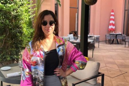الفنانة نسرين الراضي تشوق جمهورها بفيلمها السينمائي الجديد “ملكات”