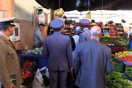 مراقبة الأسواق.. ضبط 2578 مخالفة بين فاتح و26 رمضان