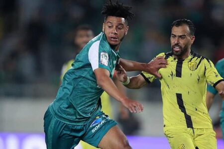 22 لاعبا من الرجاء لمواجهة المغرب الفاسي