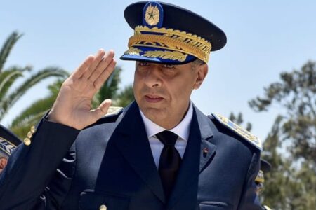 بعد تعرضه لإعتداء خطير.. حموشي يمنح ترقية استثنائية لشرطي بوجدة