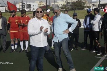 نجوم المنتخب الوطني المغربي للمكفوفين “سيسي فوت” يحتفون بعيد ميلاد الأمير  مولاي الحسن بالهرهورة