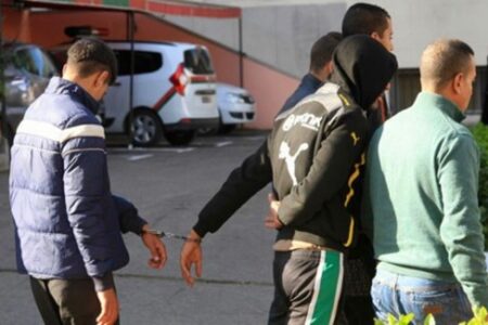 طنجة… إيقاف شخصين بحوزتهما كمية كبيرة من المخدرات
