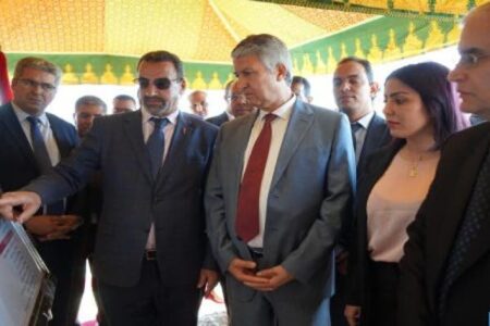 إقليم ورزازات.. صديقي يتفقد ويطلق مشاريع للتنمية الفلاحية والقروية