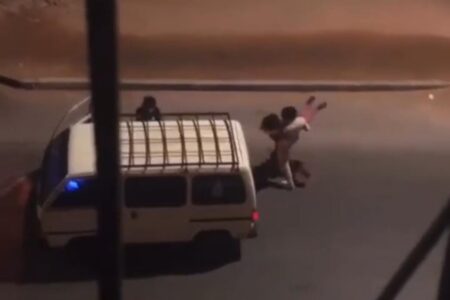 بعد تداول فيديو الإختطاف على نطاق واسع … أمن العيون يوقف شخصين بتهم التغرير واحتجاز قاصر