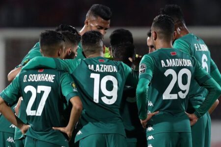 مهاجم الرجاء الرياضي يحترف بهذا النادي