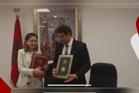 الوزيرين مزور وبنسعيد يوقعان اتفاقية لتبسيط المساطر ورقمنة الحصول على رخصة إنشاء حاضنات