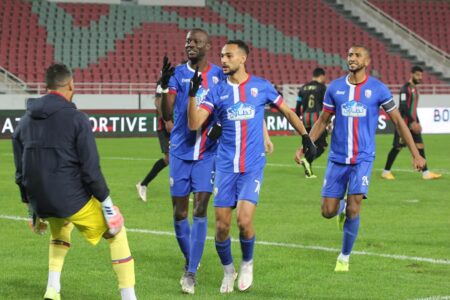 المغرب التطواني يعزز صفوفه بلاعبين جدد