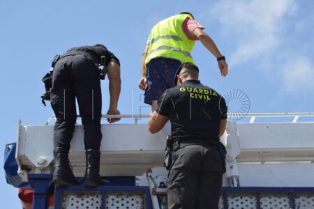 إحباط محاولة “حريك” 14 شخصا نحو إسبانيا انطلاقا من ميناء سبتة