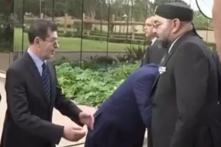 الحاج عبد المالك أبرون يهنئ جلالة الملك في ذكرى عيد العرش المجيد