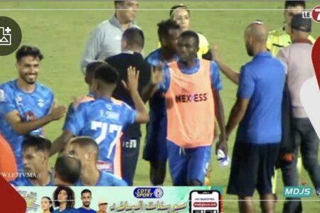 فرحة كبيرة لمدرب السوالم” المباركي “بعد انتهاء المباراة و الفوز على حسنية اكادير