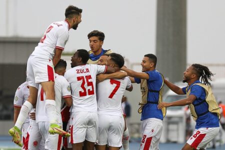 الوداد الرياضي في مواجهة انييمبا النيجيري  في دور ربع الدوري الإفريقي لكرة القدم