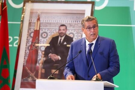 أعضاء الحكومة يساهمون بأجرة شهر وأجر ثلاثة أيام للموظفين