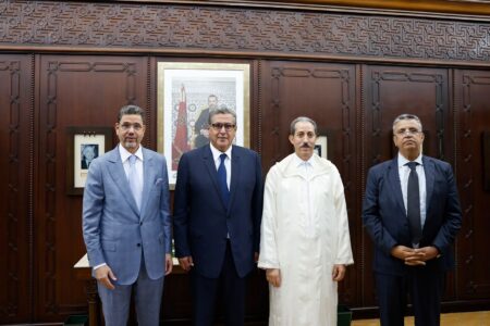 رئيس الحكومة يعقد اجتماعا في اطار تنزيل مضامين الرسالة الملكية المتعلقة بإعادة النظر في مدونة الاسرة
