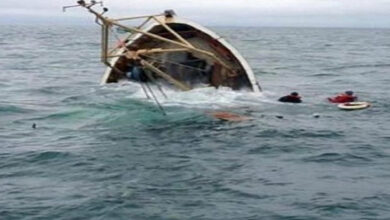 Photo of قارب بالحسيمة ينتشل جثة بشرية علقت بشباك الصيد