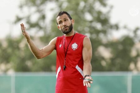 اصابة لاعب ودادي بارز تقلق عادل رمزي