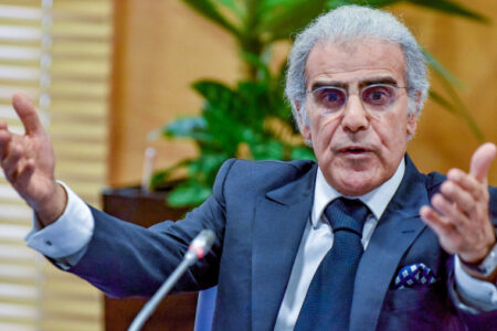 عبد اللطيف الجواهري يؤكد على ضرورة نهج مبدأ “تعددية الأطراف” لمواجهة التحديات الراهنة