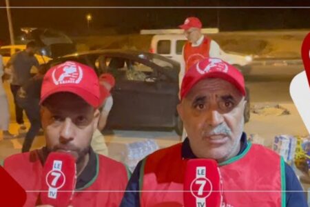 قافلة إنسانية … أصحاب الطاكسيات الصغيرة يتضامنون  مع ضحايا الزلزال وكيجمعو ليهم المساعدات