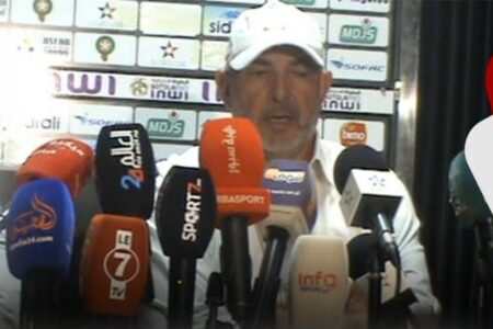 بعد الانتصار على نهضة الزمامرة .. هذا ماصرح به مدرب الجيش الملكي “نصر الدين نابي” في الندوة الصحفية